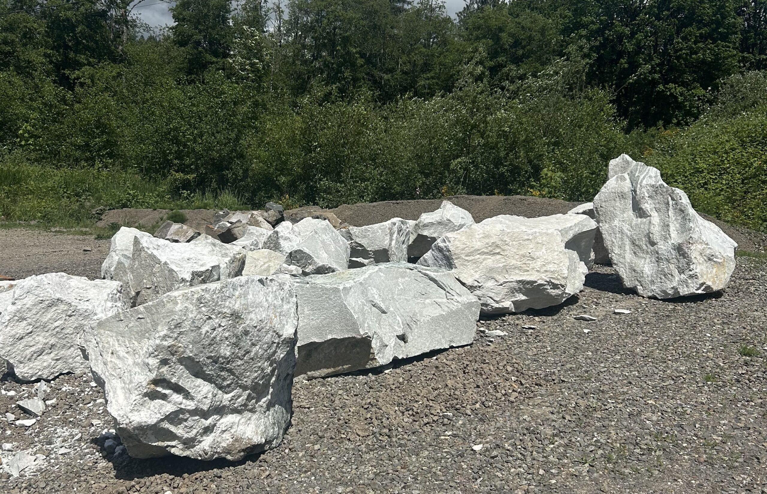 granite decorative boulders