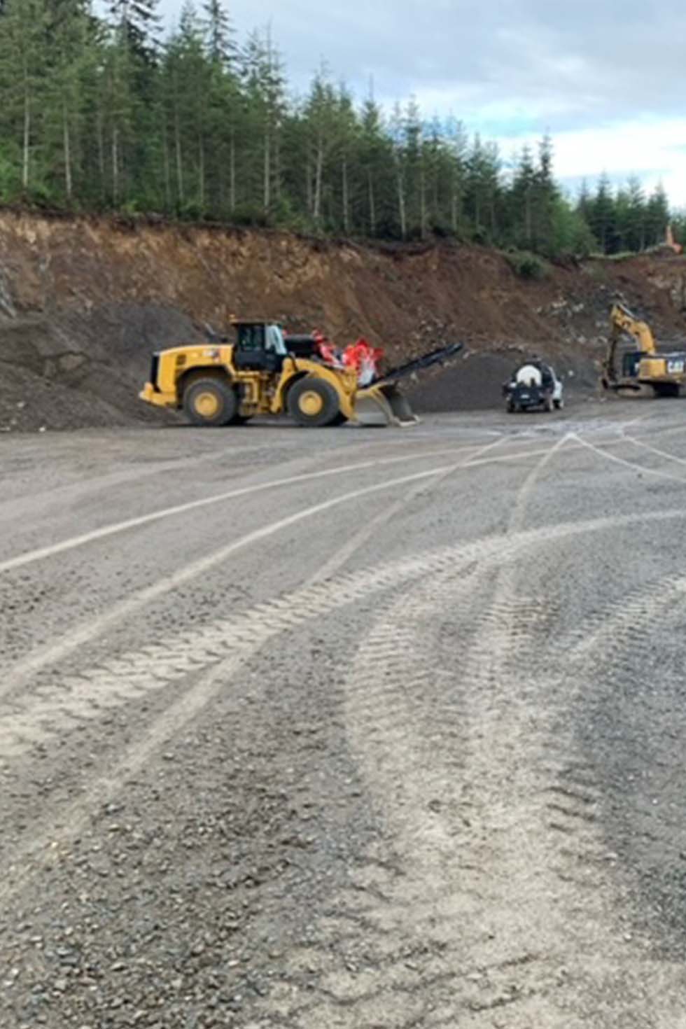 Kitsap Quarry | Equipment